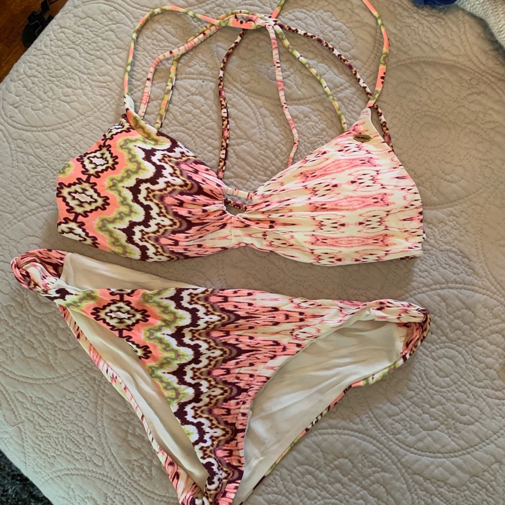 O’Neill Strappy Bikini | Top: M Bottoms: L
